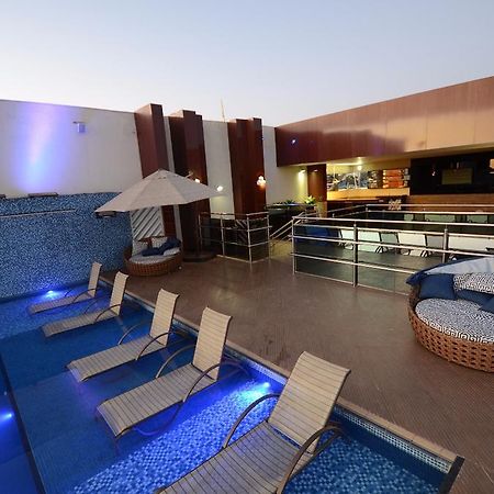 Oscar Hotel Executive Порту-Велью Экстерьер фото