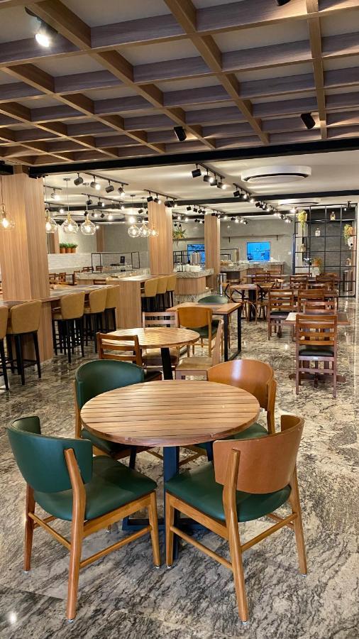 Oscar Hotel Executive Порту-Велью Экстерьер фото