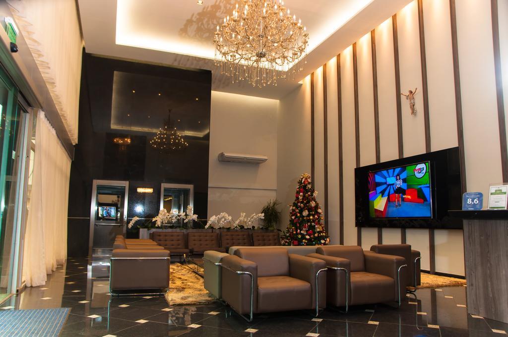 Oscar Hotel Executive Порту-Велью Экстерьер фото