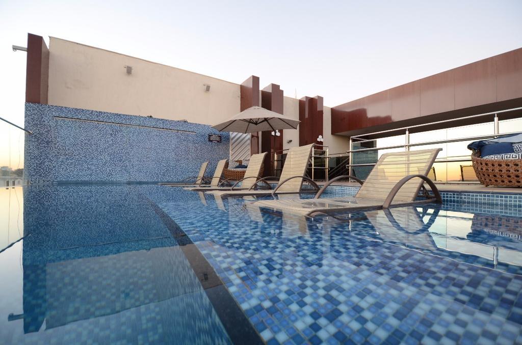 Oscar Hotel Executive Порту-Велью Экстерьер фото
