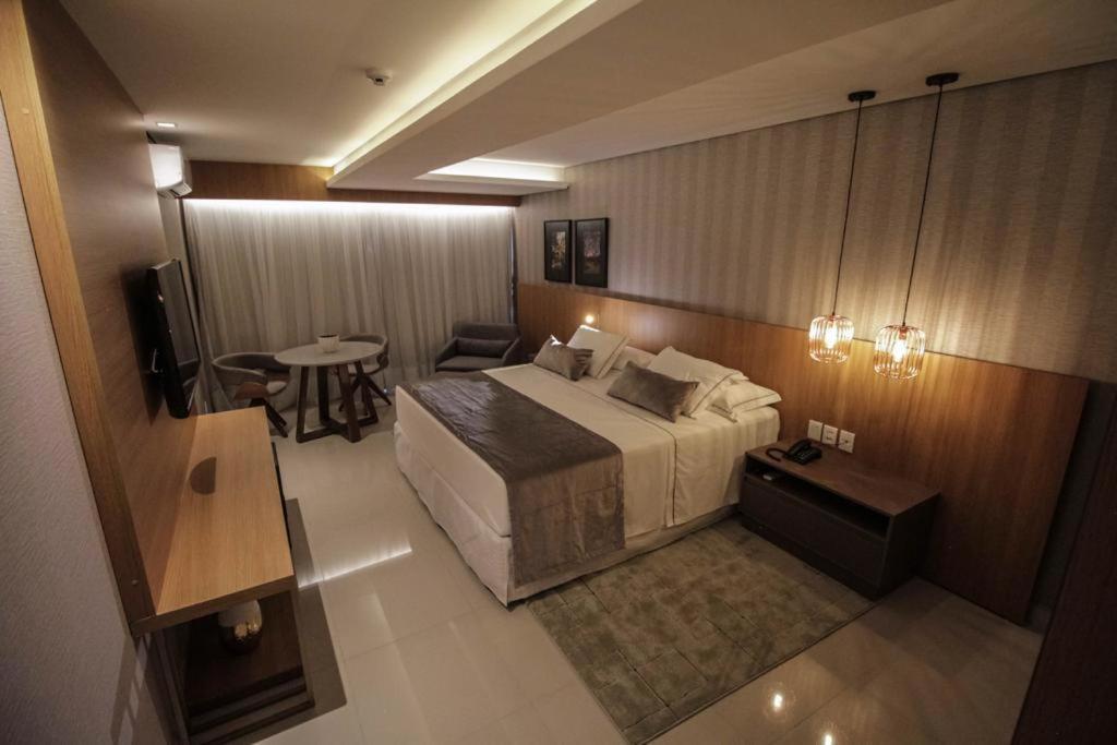 Oscar Hotel Executive Порту-Велью Экстерьер фото